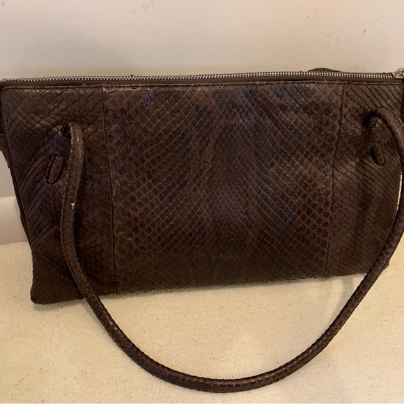 Georgio Armani Snakeskin Purse - women’s shoulder bag - Picture 3 of 12